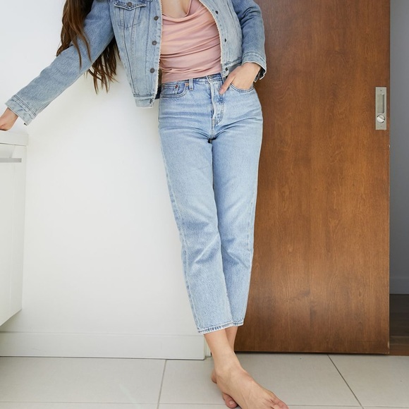 Uo Levis Wedgie Straight Icon Jean 